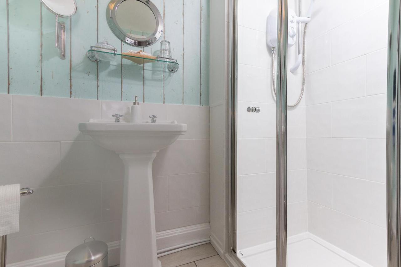 Puddle Duck Lodge - Adults Only Bowness-on-Windermere Luaran gambar